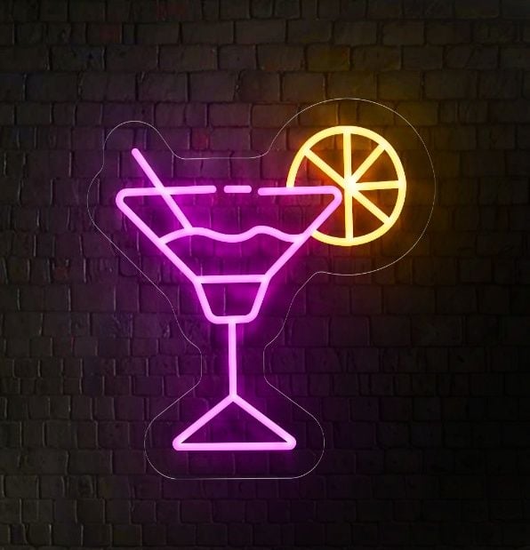 Cocktail Neon Sign